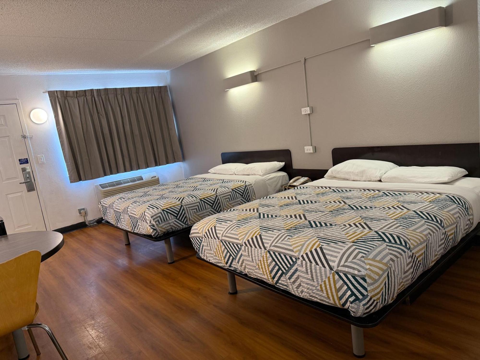 Motel 6-Joliet, Il - I-80 Экстерьер фото