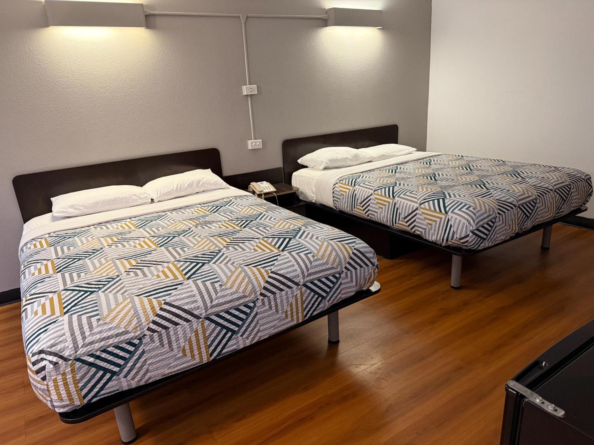 Motel 6-Joliet, Il - I-80 Экстерьер фото