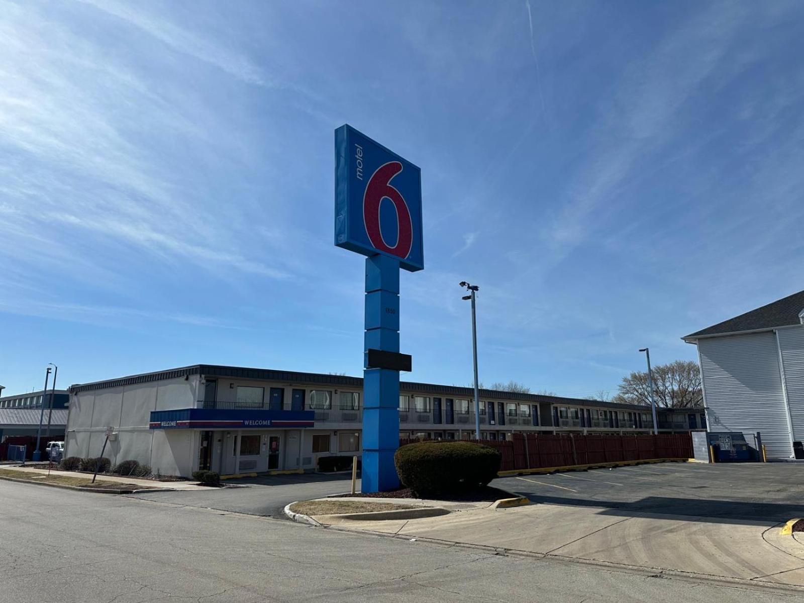 Motel 6-Joliet, Il - I-80 Экстерьер фото