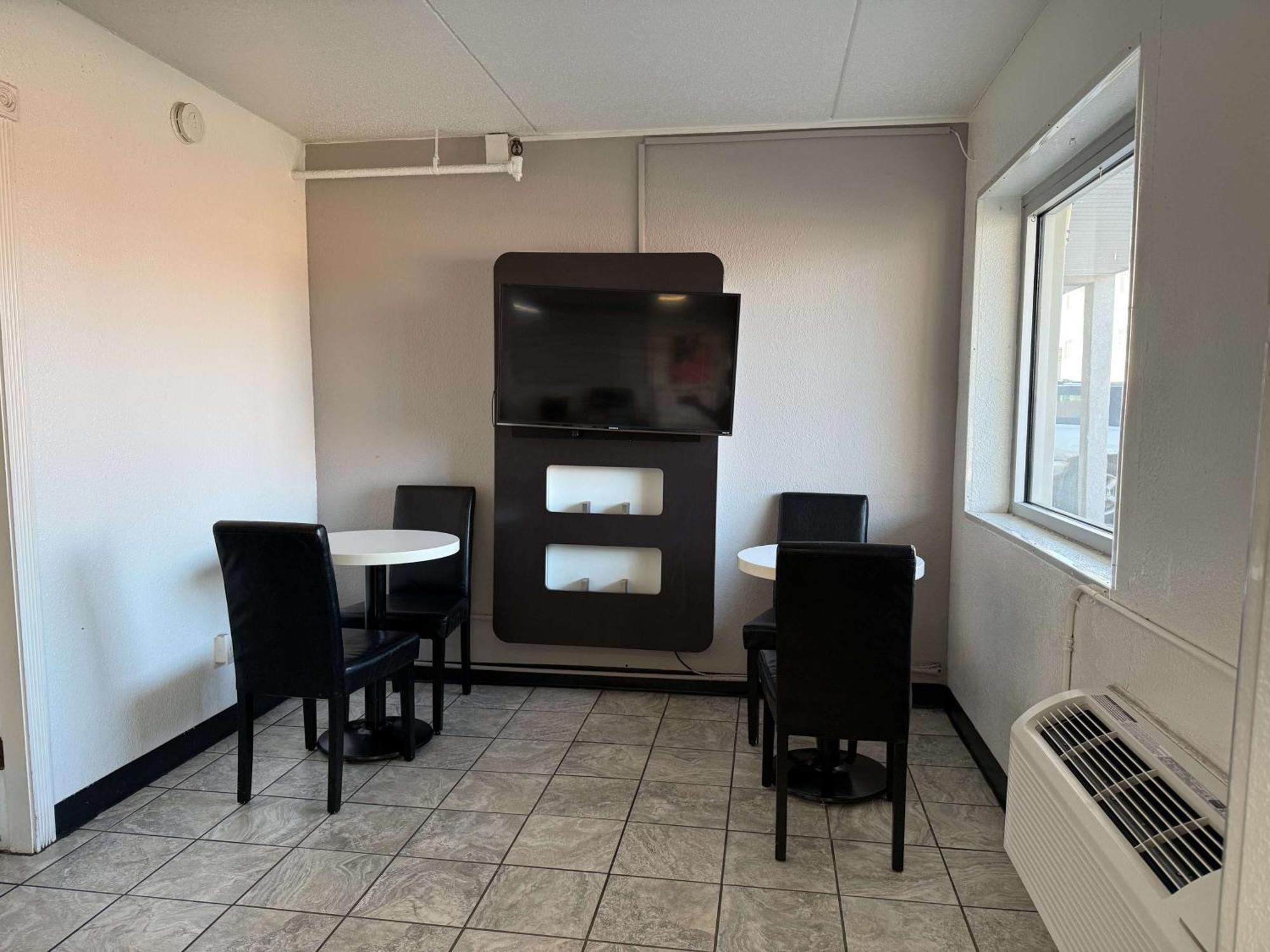 Motel 6-Joliet, Il - I-80 Экстерьер фото