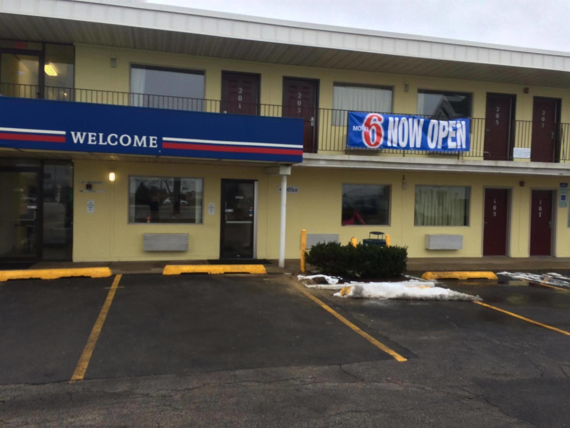 Motel 6-Joliet, Il - I-80 Экстерьер фото